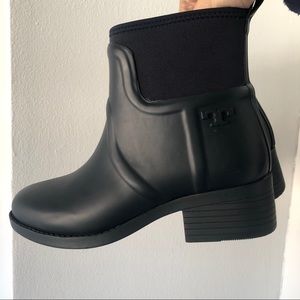 SOLD Tory Burch Rubber Neoprene Ankle Rain Boots💫